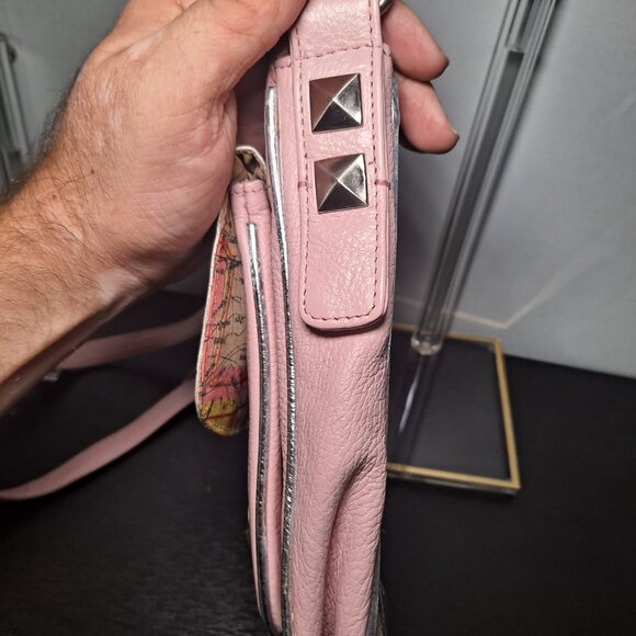 Sharif pink leather crossbody bag with silver-tone hardware - Picture 7 of 16